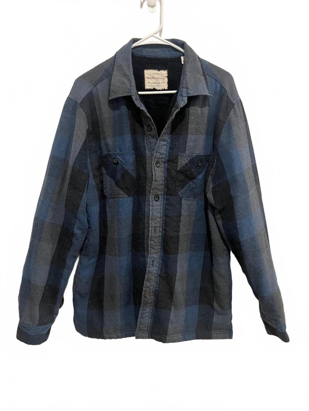 Weatherproof Vintage Men's Large Blue and Black Plaid Sherpa-Lined Shirt Jacket
